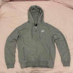 Kids Nike zip up
